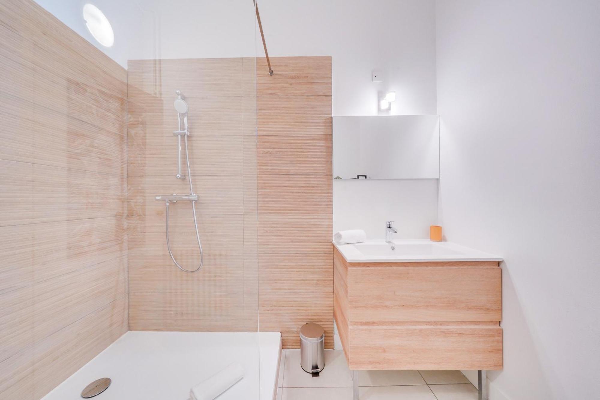 Le New Vintage - Appt En Plein Coeur De Bordeaux Appartement Buitenkant foto